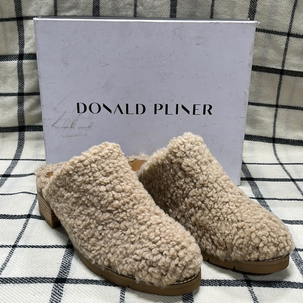 Donald Pliner Sammie Clogs